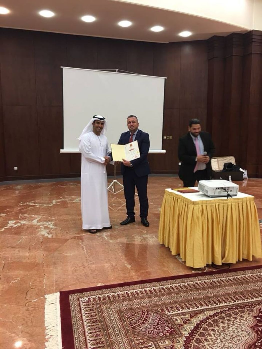 Certificate handshake, UAE Ministry of Defence
